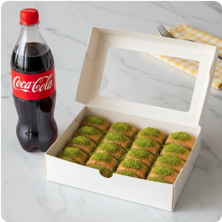 1000 Gr Fıstıklı Baklava 1 Litre Cola Adana pasta