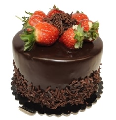 4 kişilik çikolatalı yaş pasta Doğum günü pastası Adana pasta