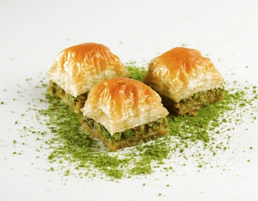 Damak Çatlatan 750 Gr Fıstıklı Baklava Adana pasta